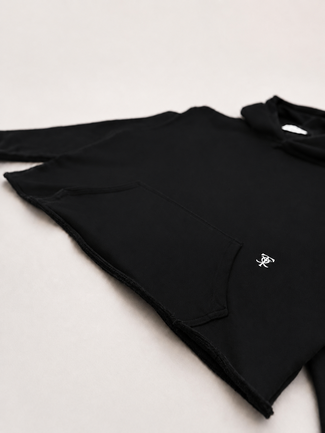 Box Hoodie / Black
